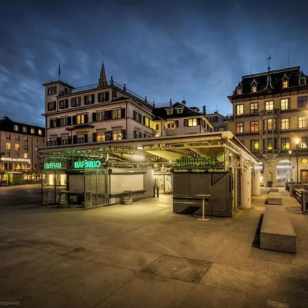 Pedestrian Area Close To Bahnhofstrasse Zurich